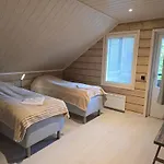 펜션 Elves Eco Design House B *