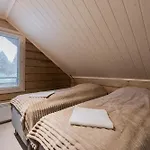 펜션 Elves Eco Design House B 로바니에미